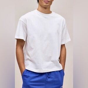 UO Uniform Oversized Boxy Cotton Tee Men’s White Large lightweight